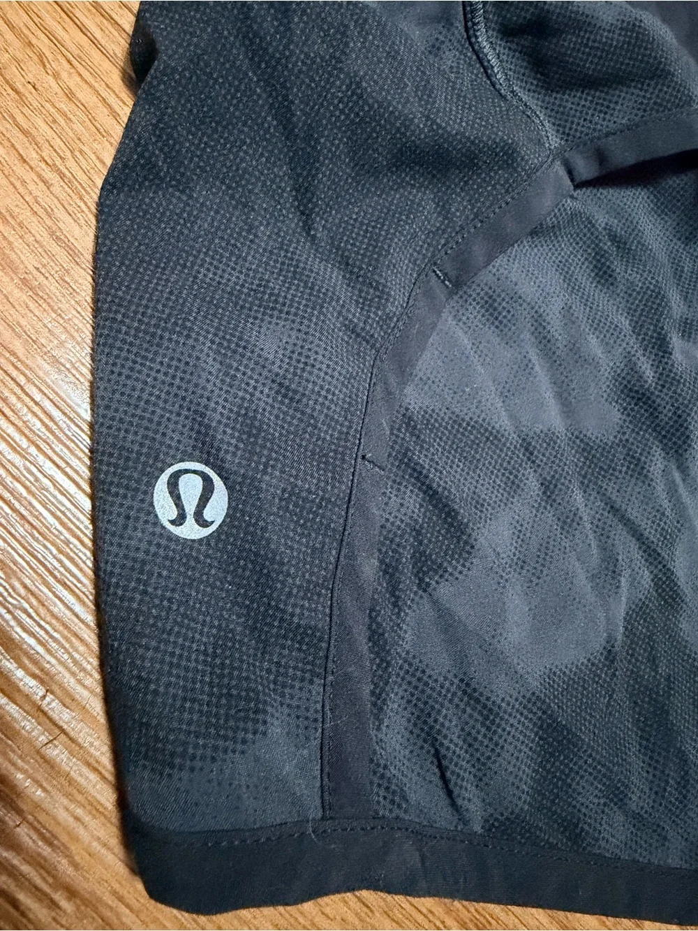 Women’s Lululemon Speed Up Shorts in camo or diamond dye style